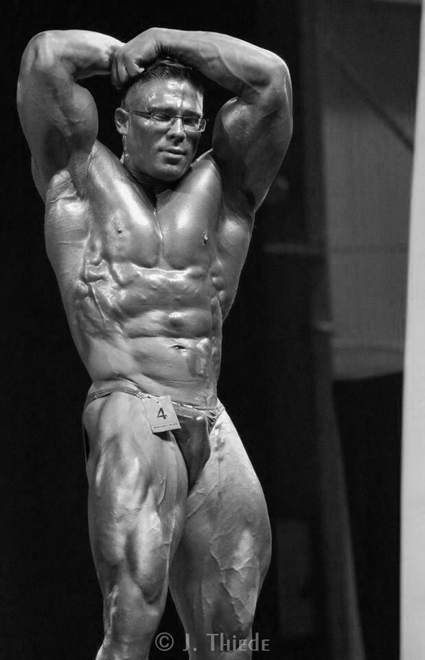 Thomas Pinel, bodybuilder pro lors de concours