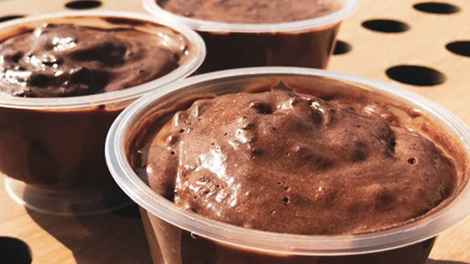 Mousse au chocolat protéinée en ramequins